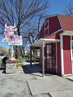 2022-06 Carthage - Whisler's (1)