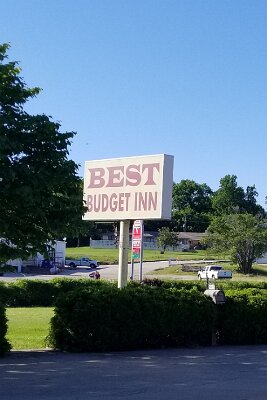 2022-06 Carthage - Best Budget motel by Donna Frederick Leemon 1