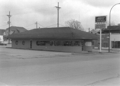19xx Carthage - Boots drive-inn
