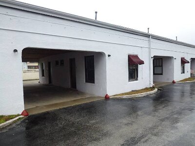 2013 Boots Court (2)