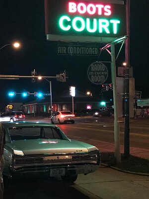 2019-02 Boots Court (7)