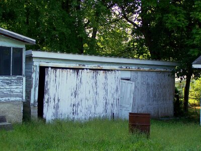 2015 Carthage - Murrell tourist court - garage by Rod Harsh