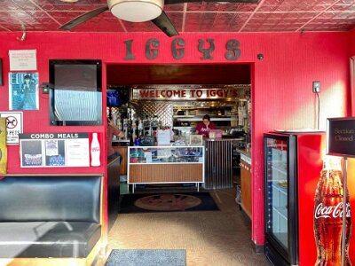 2020-06 Carthage - Iggy's Diner by Kimberly Bertel 10