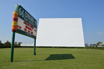 2015-09-01 Route66 drive inn (17)