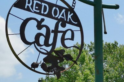 2019-05-22 Red Oak II by Tom Walti 1