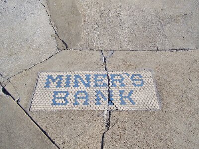 2016 Carterville bank for sale (2)
