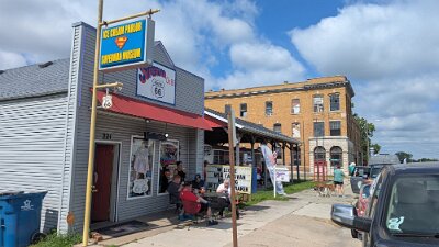 2026-06-20 Carterville - Supertam by Mark Girdner (1)