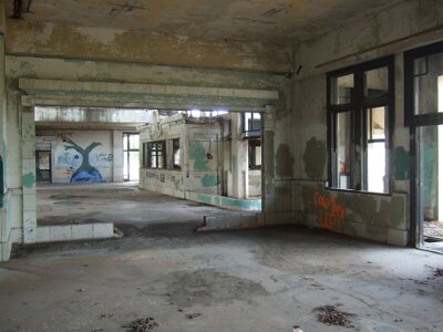 2013 Joplin old train station 4