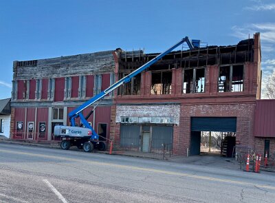 2026-02 Chandler - St Cloud hotel being demolished by Mariko Kusakabe