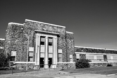 201x Chandler - former high school by Mariko Kusakabe (1)