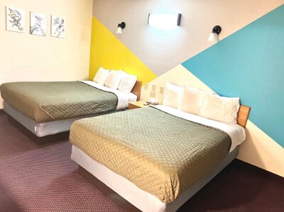 2023-08 Shamrock - Western Motel 4