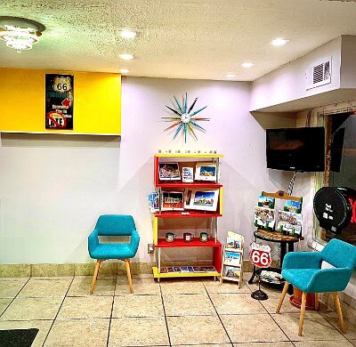 2023-08 Shamrock - Western Motel 7