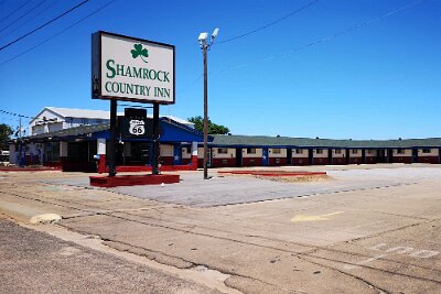 2019-05-30 - Shamrock - Shamrock Inn by Tom Walti (1)