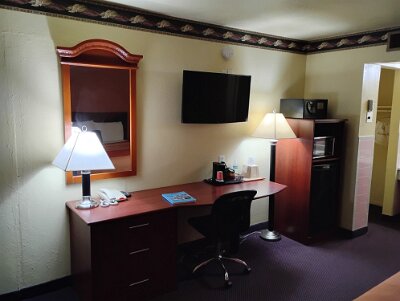 2024-09 Shamrock - Shamrock Country Inn by Randy Marco 2