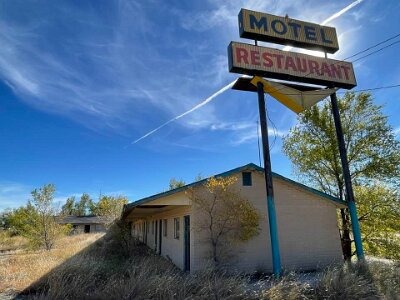 2022 McLean - Texas motel by Katie Garner