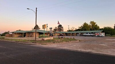 2024-09-29 McLean - Cactus Inn by Clemens Kauling 2