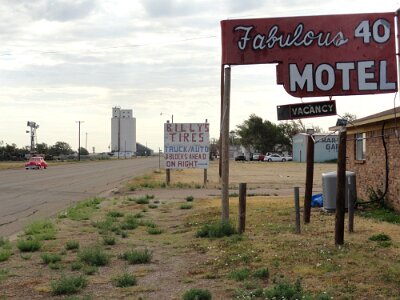 2011 Groom - Fabulous 40 motel