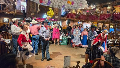 2026-06-15 Amarillo - Dinner in the Big Texan (33)