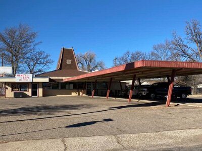 2020-12 Amarillo - Meme's Cafe