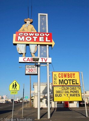 2020 Amarillo - Cowboy motel