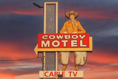 2024-12 Amarillo - Cowboy motel by Brady Andrew Wilson
