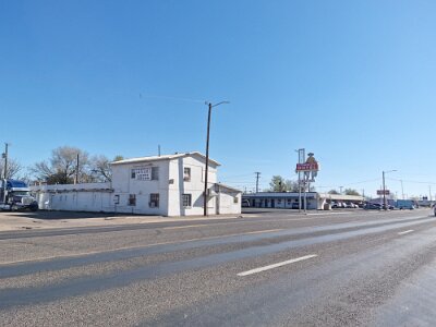 2026-03-20 Amarillo - Cowboy motel (1)