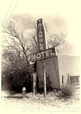19xx Amarillo - Triangle motel