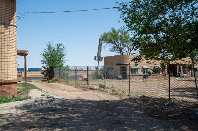 2022-05 Amarillo - Triangle motel by Sarah Clark (6)