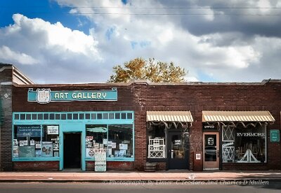 2022-05 Amarillo - Lile's Art Gallery by Elmer C. Teodoro 1