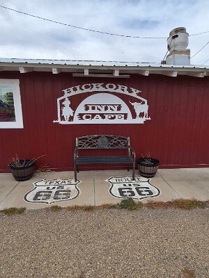 2026-04-16 Vega - Hickory Inn cafe by Lizel Burger 1