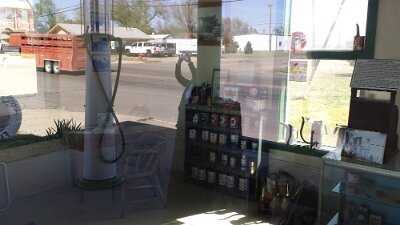 2015-04-09 Vega Magnolia station (16)