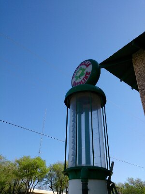 2015-04-09 Vega Magnolia station (20)