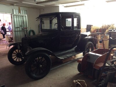 2015-04-09 Vega - Price Milburn museum (2)