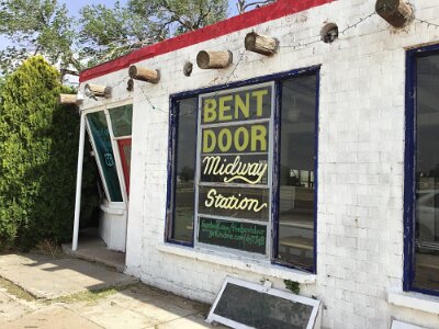 1011-05 Bent Door Cafe by David McElyea 1