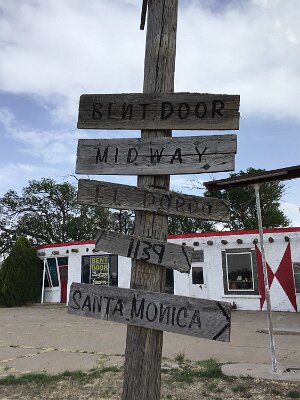 1011-05 Bent Door Cafe by David McElyea 6