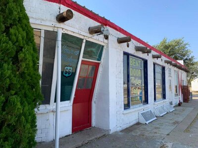 2020-10 Bent Door cafe