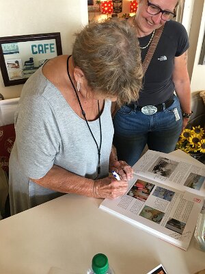 2019-09-13 Sunflower station (3)