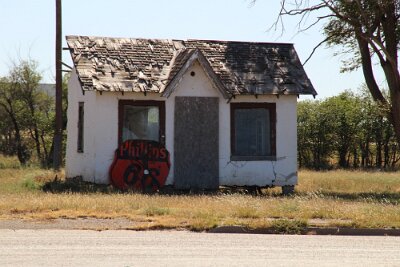 2024-10 Adrian - Knox's gas station by John Gerald Jimenez 5