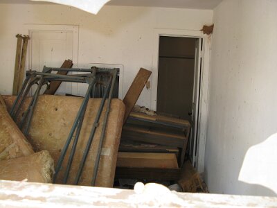 2009 Longhorn motel (3)
