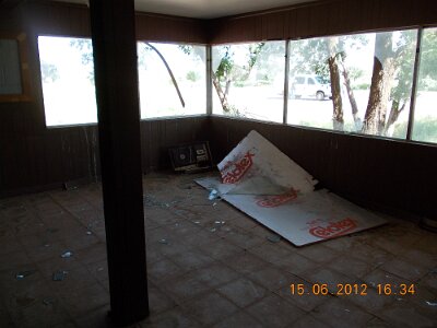 2012 Longhorn motel (2)