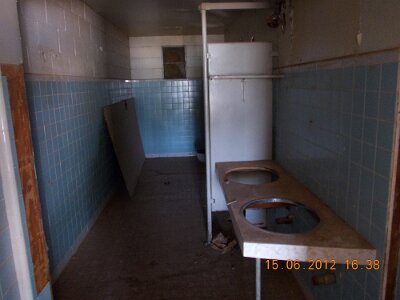2012 Longhorn motel (9)