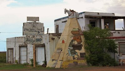 2016-08 Joseph City - Howdy Hanks Indian Trading Post1