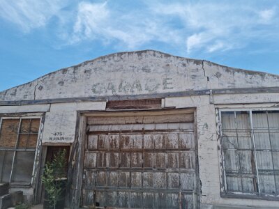 2022-07-22 St Joseph garage (2)