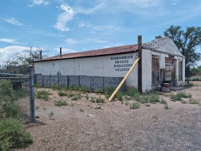 2022-07-22 St Joseph garage (3)