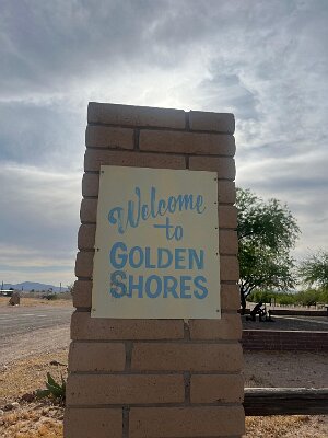 2026-04 Golden Shores by Edna Moreno